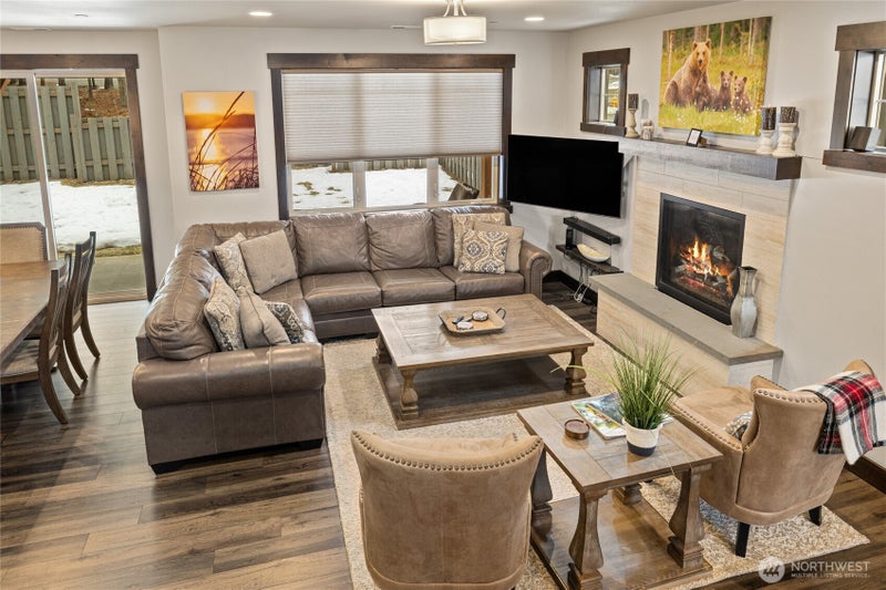 3670 Suncadia Trail