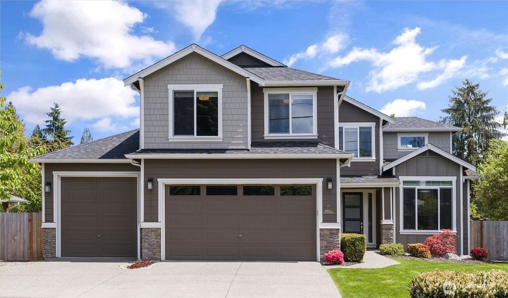 Photo of 11511 27th Avenue SE, Everett, WA 98208 (MLS # 2345993)