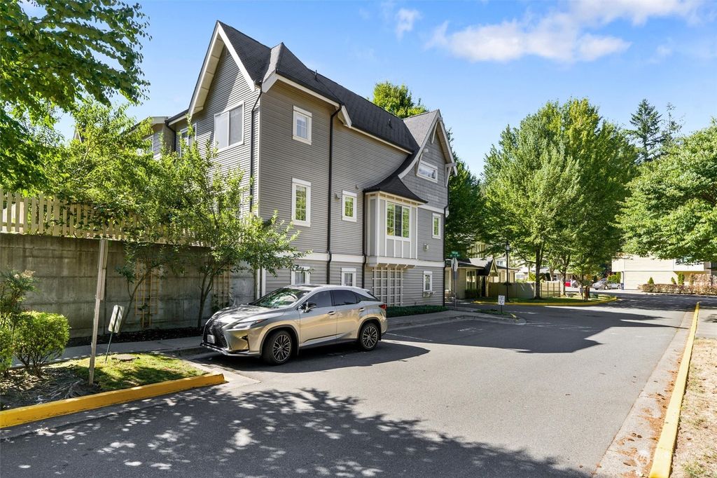 Photo of 18291 NE 97th Way #101, Redmond, WA 98052 (MLS # 2176735)