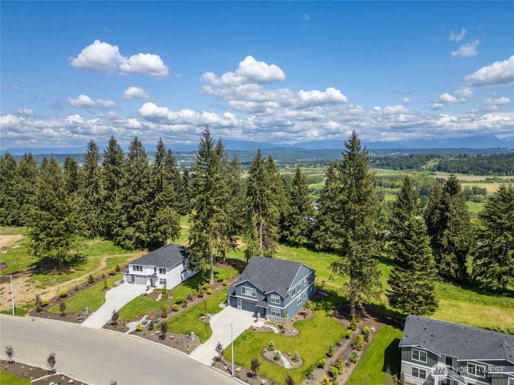 Photo of 13913 102nd Drive SE #25, Snohomish, WA 98296 (MLS # 2386555)