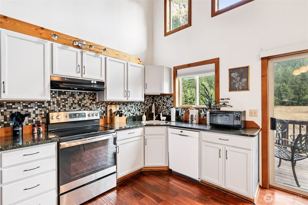 listing image 9368395074361517769