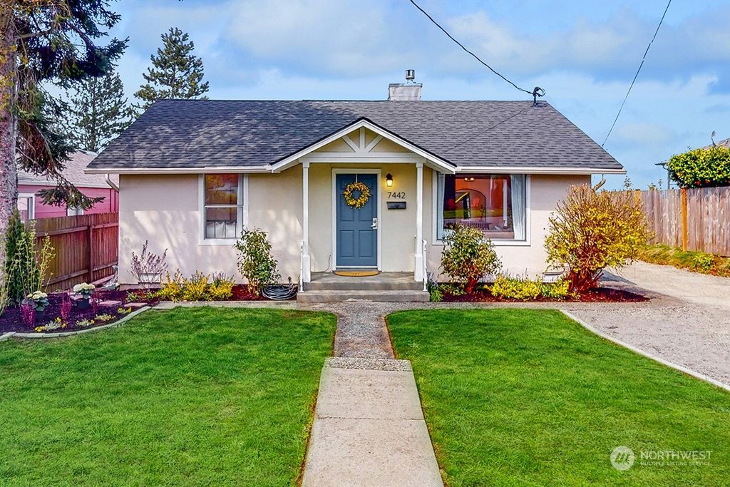 Photo of 7442 S 116th Street, Seattle, WA 98178 (MLS # 2058743)