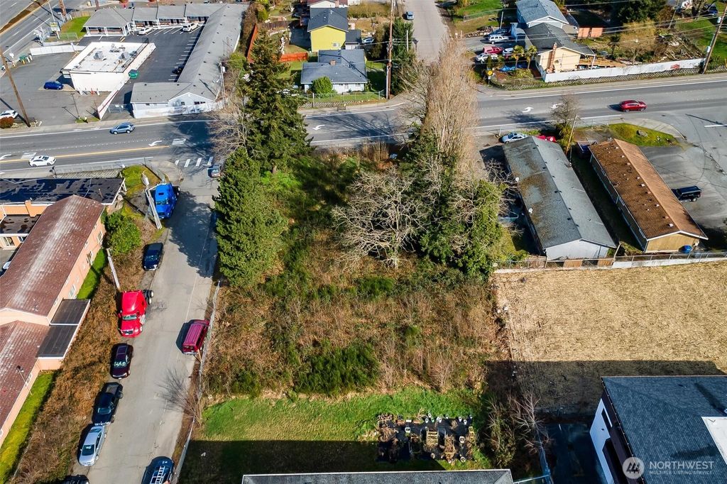 Photo of 2805 S 216th Street, Des Moines, WA 98198 (MLS # 2426160)