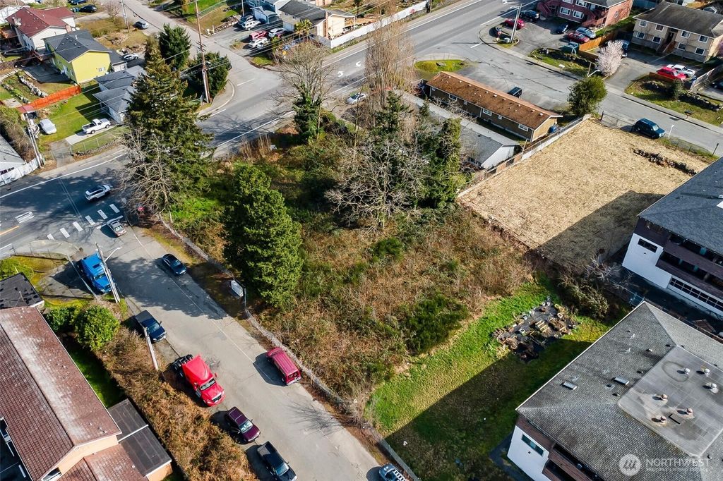 Photo of 2805 S 216th Street, Des Moines, WA 98198 (MLS # 2426160)