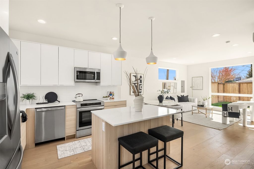 Photo of 8608 B 30th Avenue SW, Seattle, WA 98126 (MLS # 2214332)