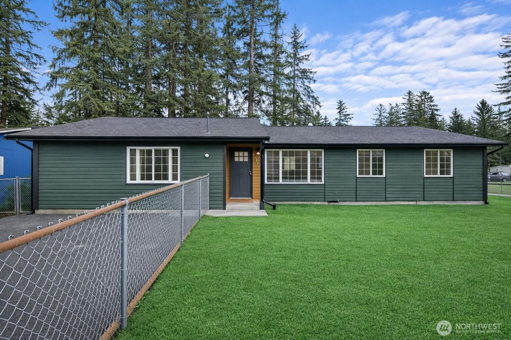 Photo of 31034 148th Avenue SE, Kent, WA 98042 (MLS # 2483917)