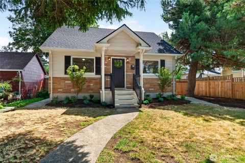 Photo of 2910 N 9th Street, Tacoma, WA 98406 (MLS # 2558192)