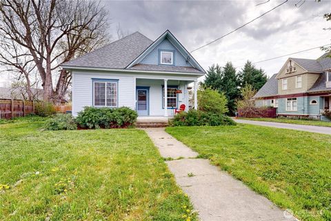 Photo of 115 Eagan Street, Walla Walla, WA 99362 (MLS # 2497346)