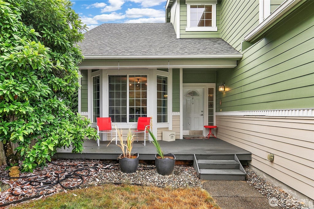 Photo of 7127 Rothenberg Drive SW, Tumwater, WA 98512 (MLS # 2578358)