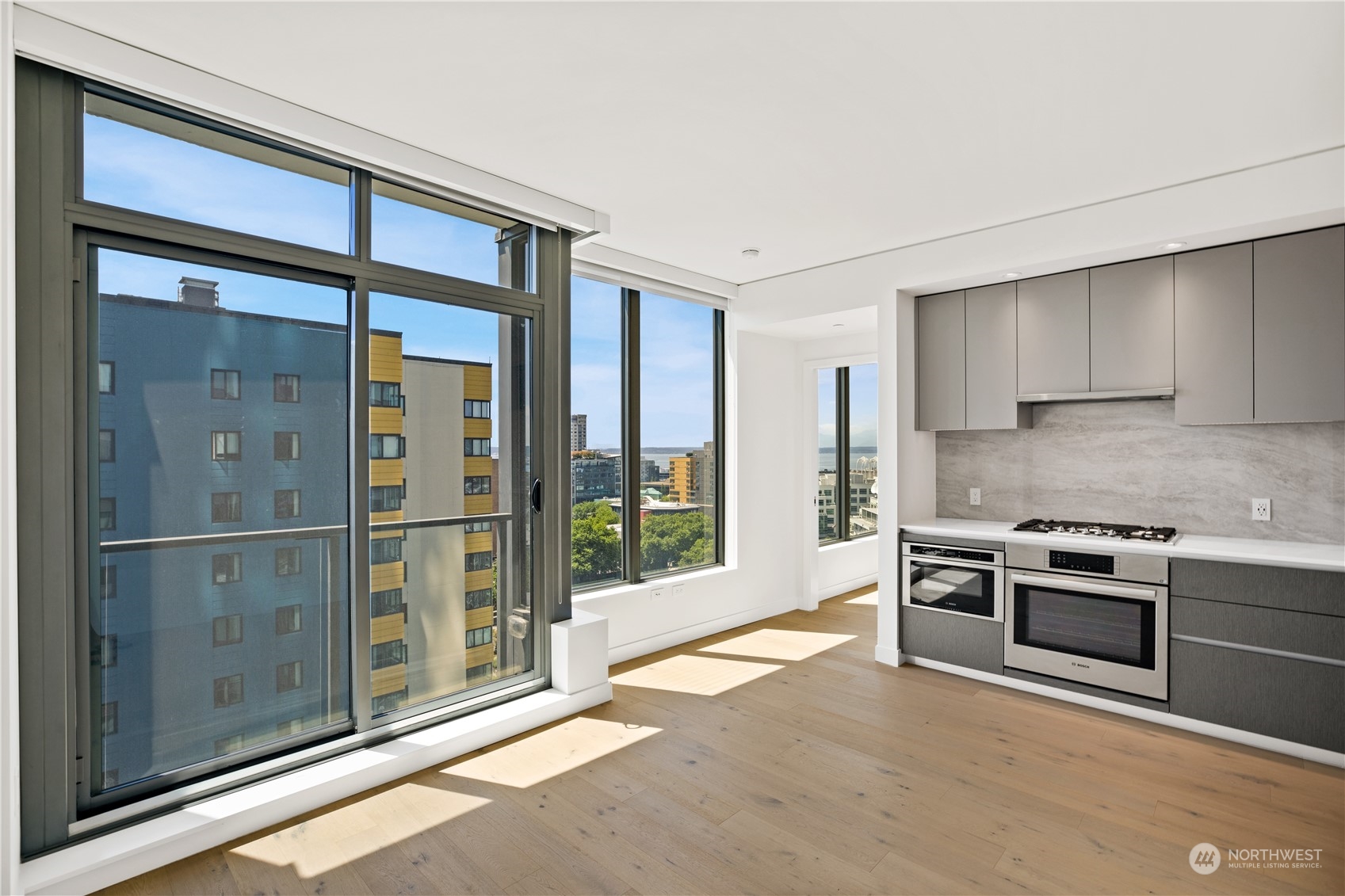 2510 6th Ave 1506