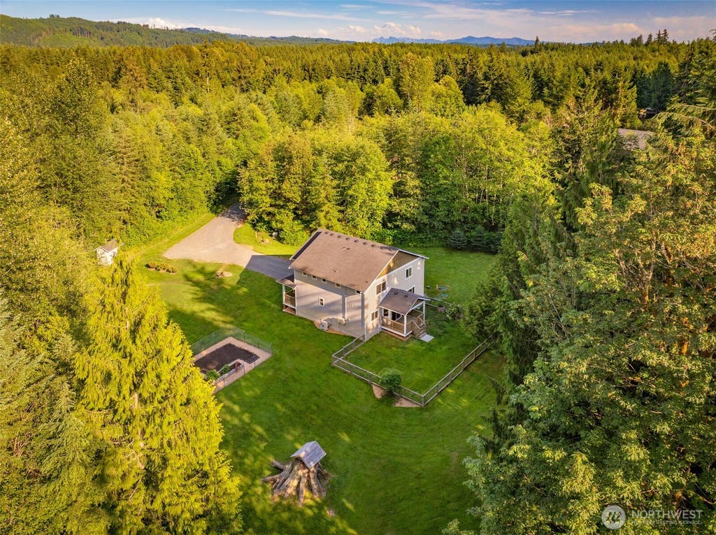 Photo of 6114 213th Avenue NE, Granite Falls, WA 98252 (MLS # 2545271)