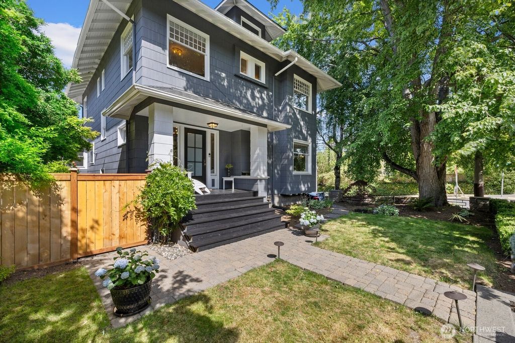 Photo of 2159 10th Avenue W, Seattle, WA 98119 (MLS # 2402774)