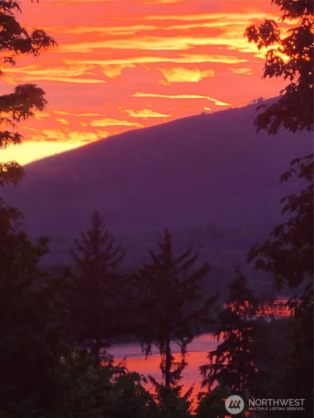 Photo of 33308 S Skagit Highway, Sedro Woolley, WA 98284 (MLS # 2513909)