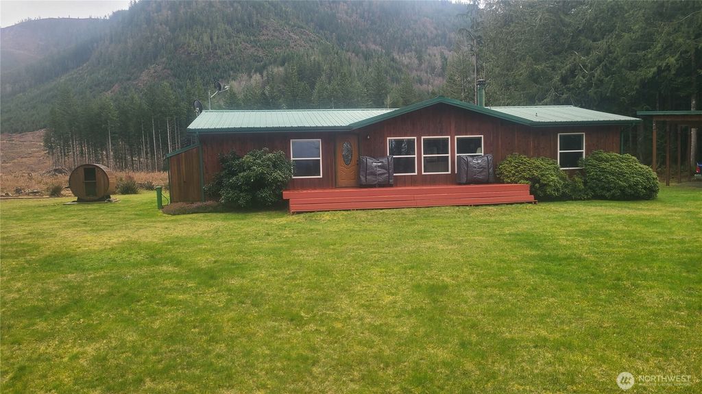 Photo of 33308 S Skagit Highway, Sedro Woolley, WA 98284 (MLS # 2513909)