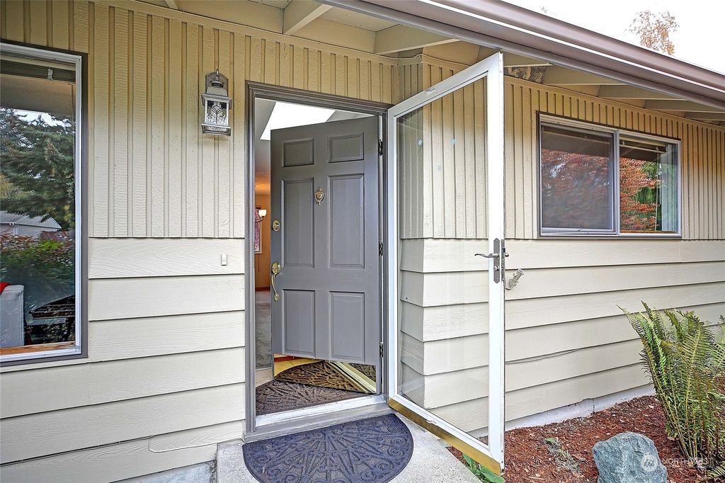 Photo of 21416 90th Avenue W, Edmonds, WA 98026 (MLS # 2018616)