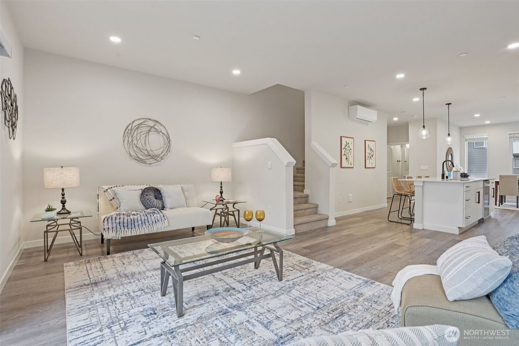 Photo of 19524 16th Avenue SE #C1, Bothell, WA 98012 (MLS # 2472190)