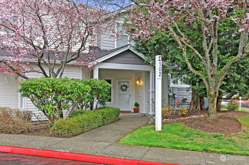 Photo of 5500 Harbour Pointe Boulevard #D102, Mukilteo, WA 98275 (MLS # 2054055)