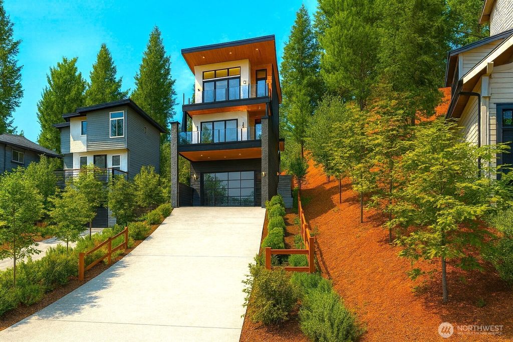 Photo of 3324 Stonecrop Way, Bellingham, WA 98226 (MLS # 2465243)