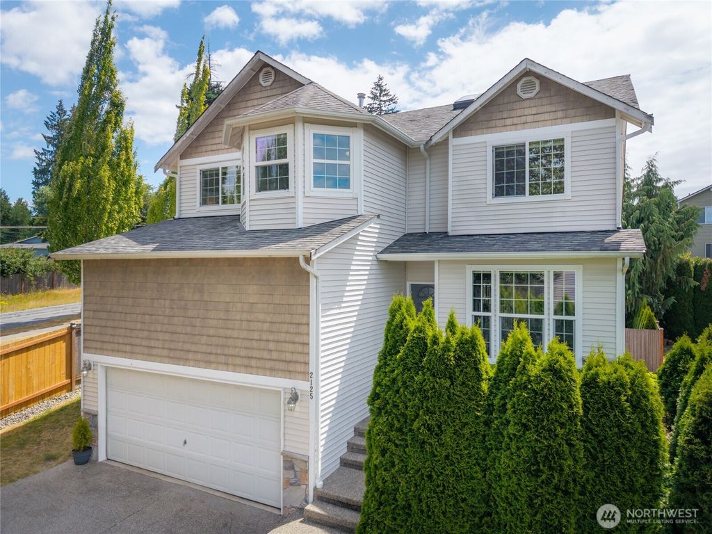 Photo of 2125 150th Place SW, Lynnwood, WA 98087 (MLS # 2407351)