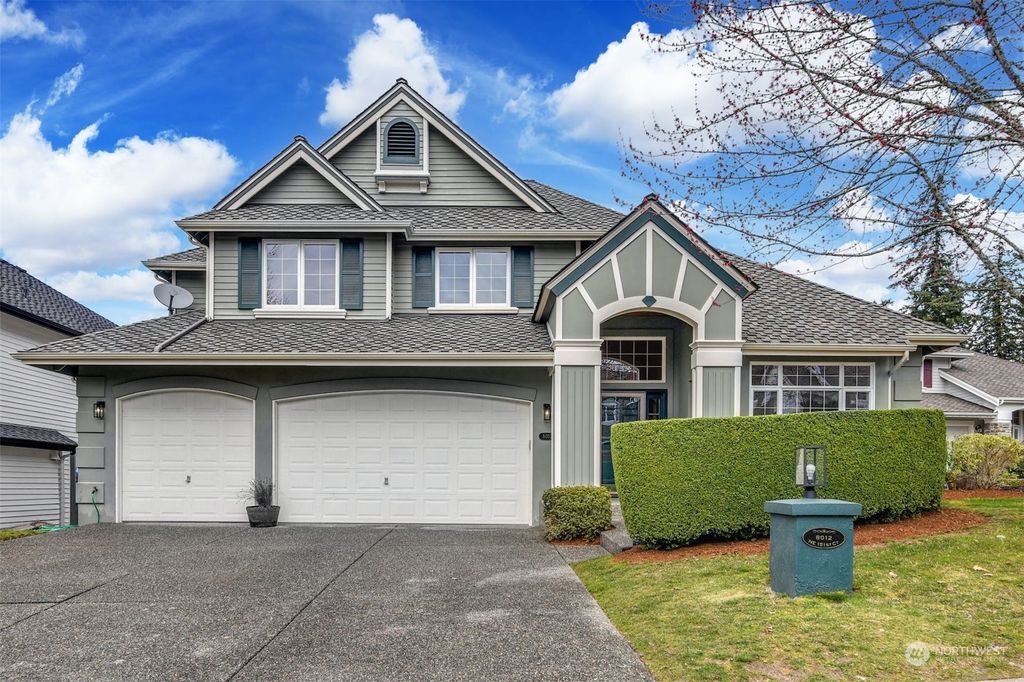 Photo of 8012 NE 151st Court, Kenmore, WA 98028 (MLS # 2049636)