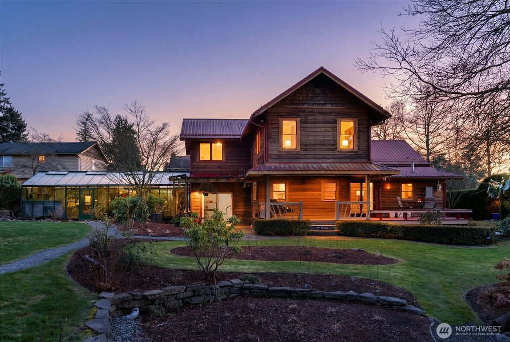 Photo of 15930 Broadway Avenue NE, Duvall, WA 98019 (MLS # 2459852)