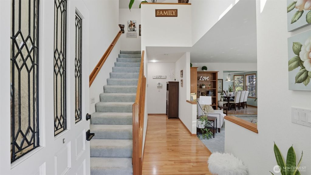 Photo of 1119 SW 325th Place, Federal Way, WA 98023 (MLS # 2434462)