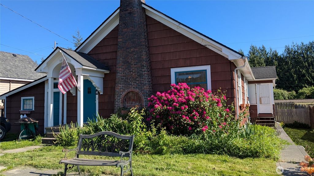 Photo of 36710 U S HWY 2, Startup, WA 98294 (MLS # 2495499)