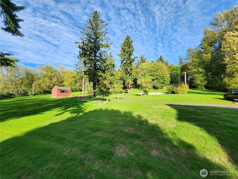 Photo of 9859 Redmond Woodinville Road NE, Redmond, WA 98052 (MLS # 2517052)