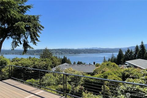 2820 169th Avenue SE Bellevue WA 98008