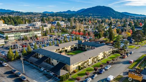 Photo of 310 S 11th Street #204, Mount Vernon, WA 98274 (MLS # 2467343)