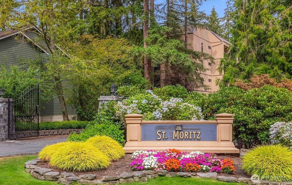 Photo of 15512 Country Club Drive #B25, Mill Creek, WA 98012 (MLS # 2381833)