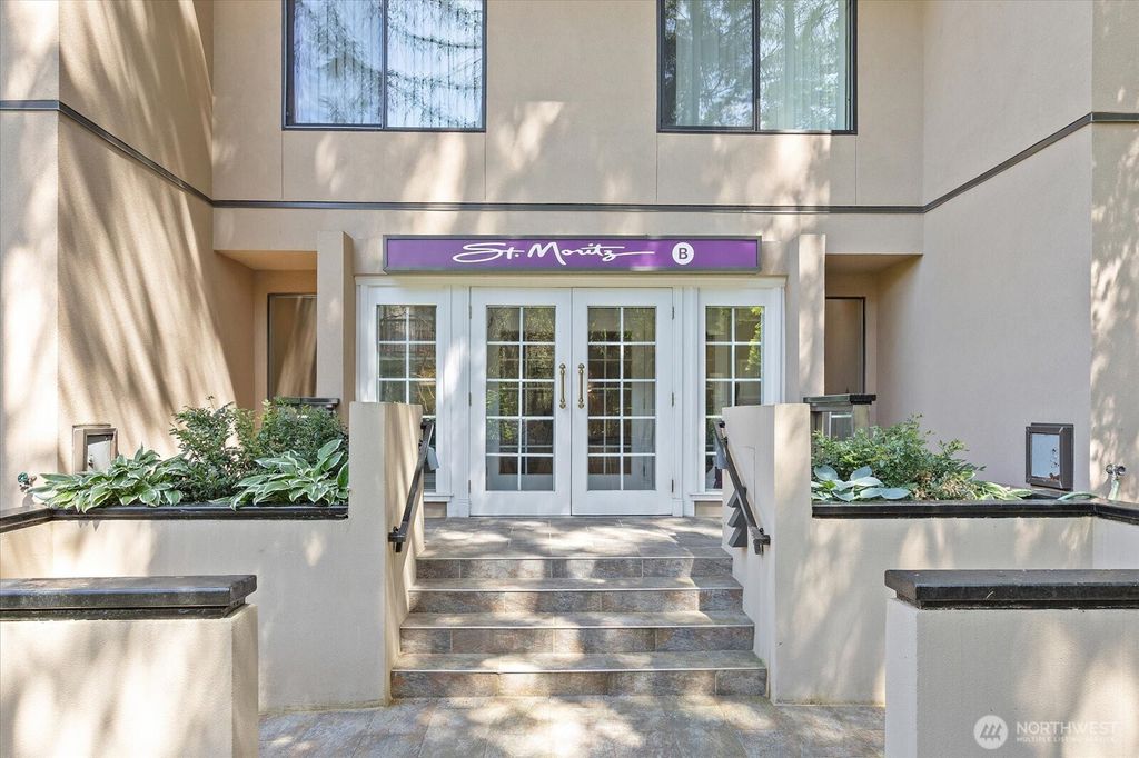 Photo of 15512 Country Club Drive #B25, Mill Creek, WA 98012 (MLS # 2381833)