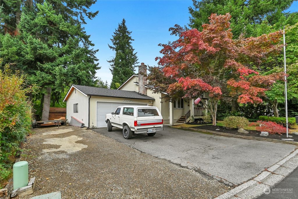 Photo of 13104 48th Avenue NE, Marysville, WA 98271 (MLS # 2166171)
