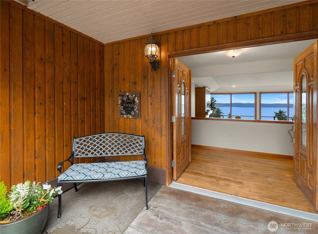 Photo of 5330 SW 315th Street, Federal Way, WA 98023 (MLS # 2478749)