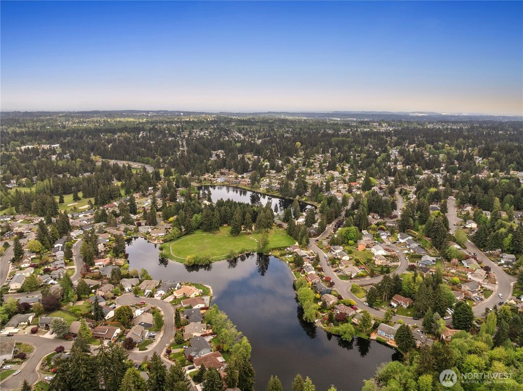 Photo of 4123 SW 325th Street, Federal Way, WA 98023 (MLS # 2368843)