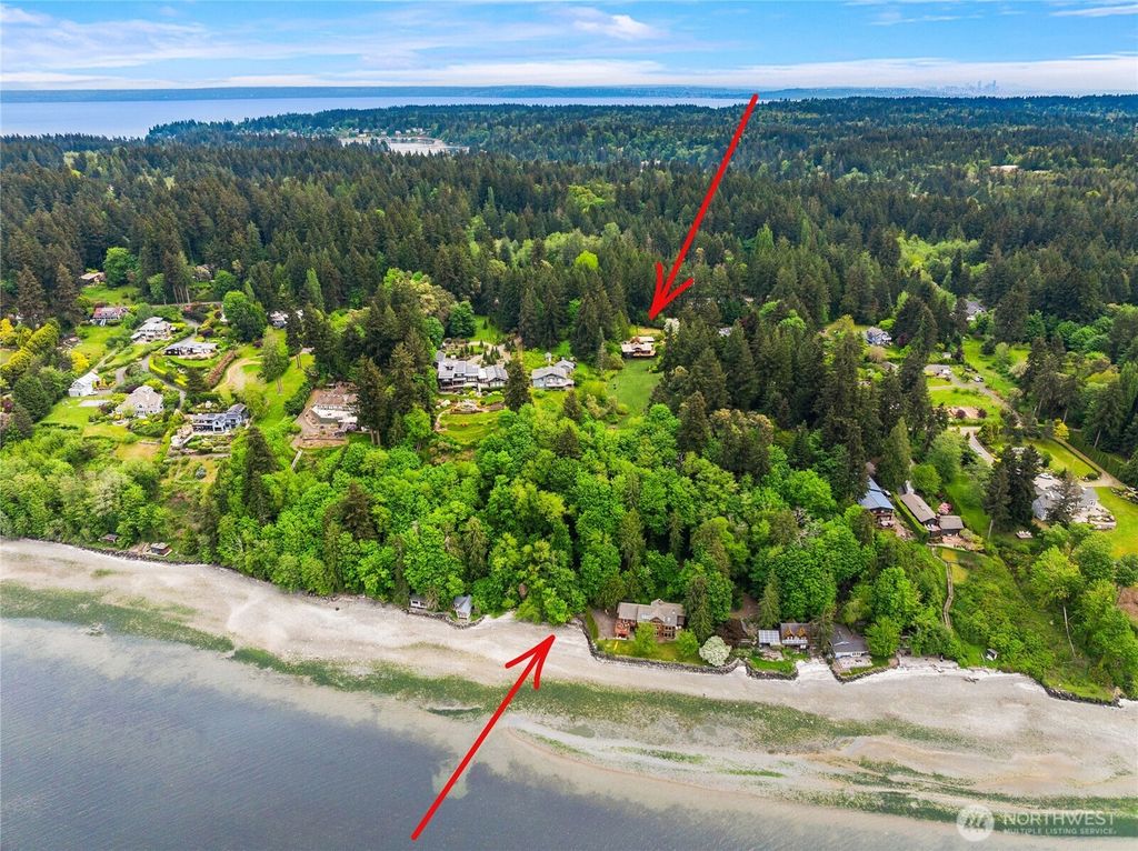 Photo of 14517 Henderson Road NE, Bainbridge Island, WA 98110 (MLS # 2523264)