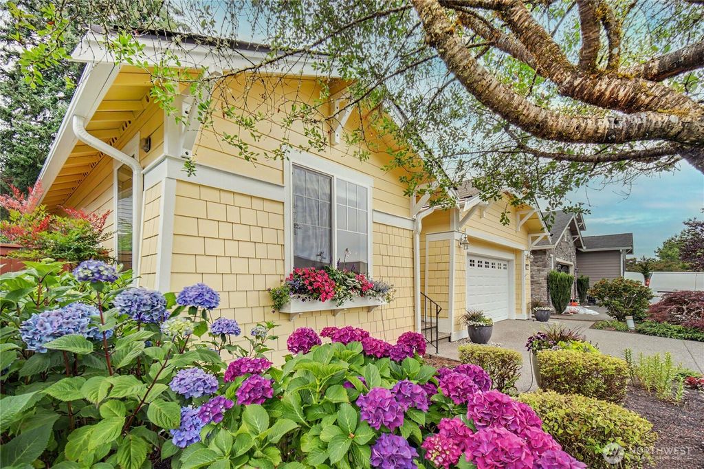 Photo of 8239 Orcas Loop NE, Olympia, WA 98516 (MLS # 2558962)