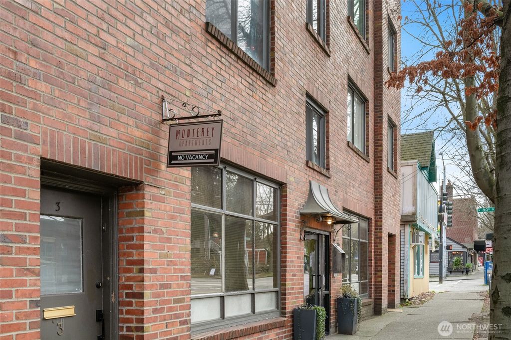 Photo of 8008 Greenwood Avenue N, Seattle, WA 98103 (MLS # 2494224)