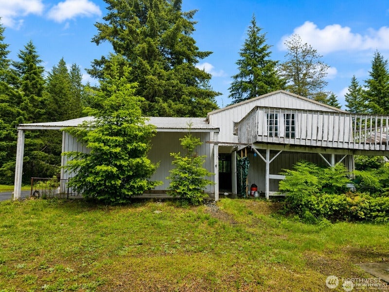1170 NE Shoe Lake Road
