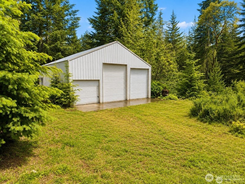 1170 NE Shoe Lake Road