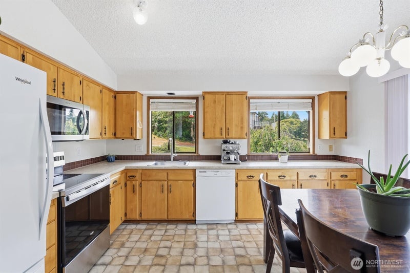 352 Lochwood Drive