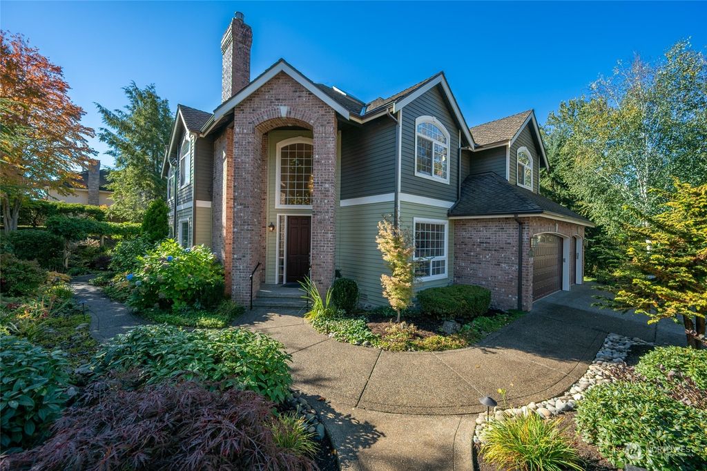Photo of 34701 5th Avenue SW, Federal Way, WA 98023 (MLS # 2297693)