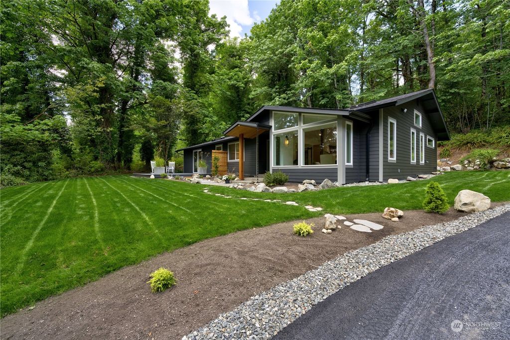 Photo of 22023 Waite Mill Road, Granite Falls, WA 98252 (MLS # 2154302)