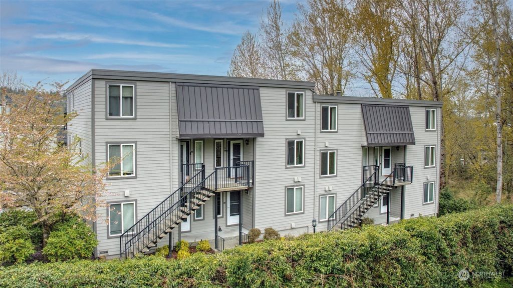 Photo of 4100 Lake Washington Boulevard N #D202, Renton, WA 98056 (MLS # 2063692)