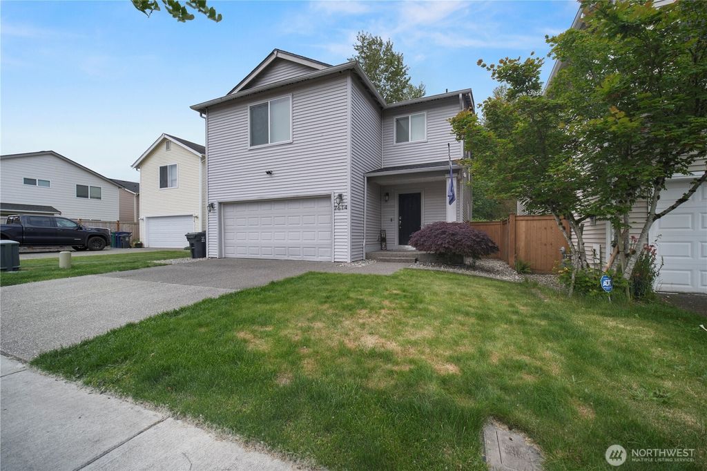 Photo of 7614 87th Avenue NE, Marysville, WA 98270 (MLS # 2387621)