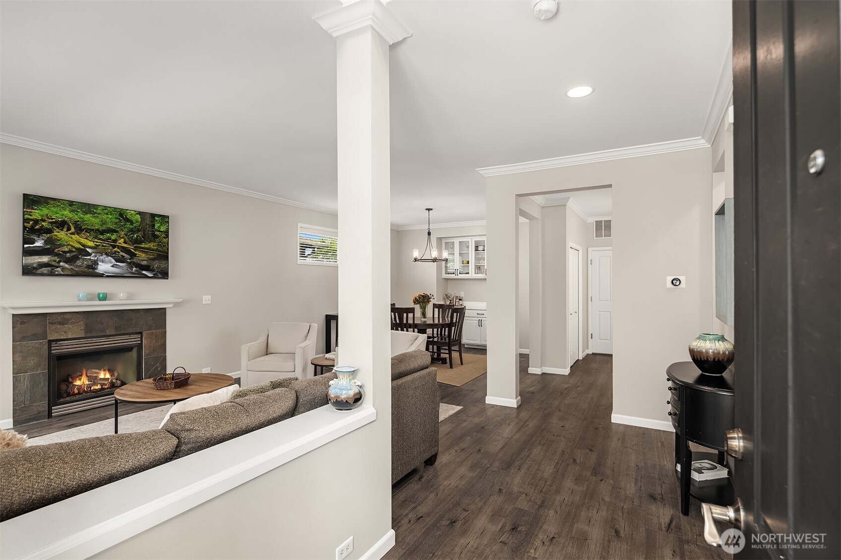 6522 W Crest View Loop SE