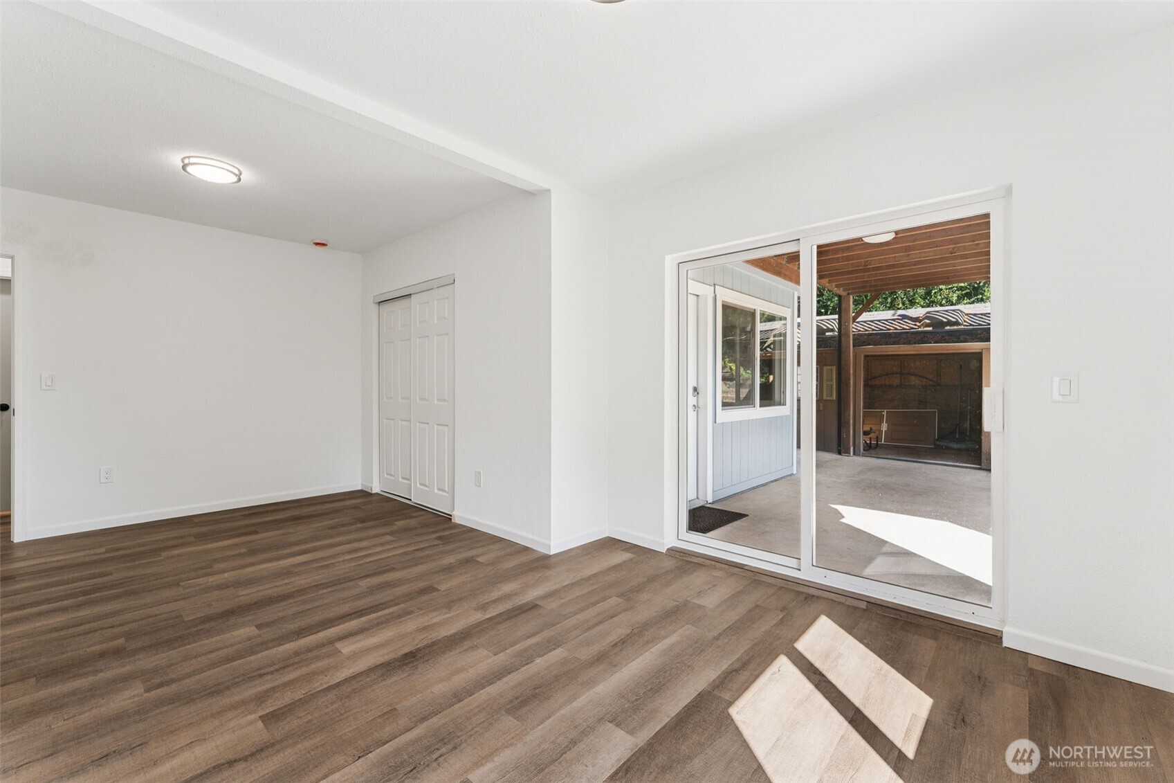 1720 N Wycoff Avenue