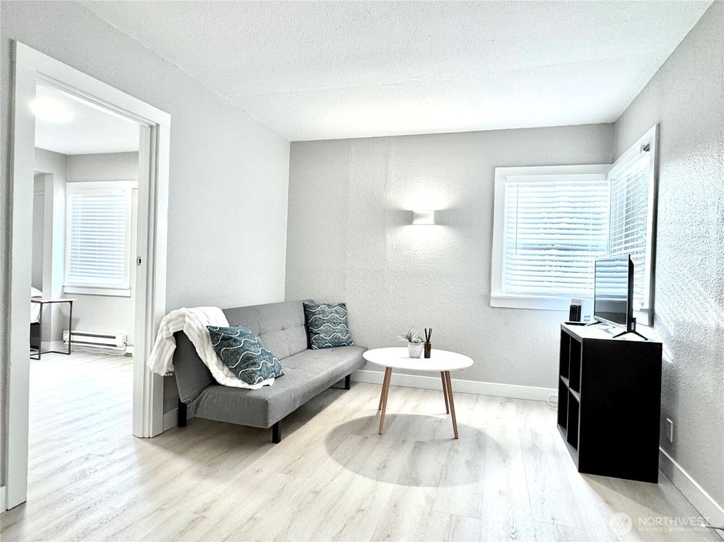 Photo of 504 107th Street S, Tacoma, WA 98444 (MLS # 2476365)