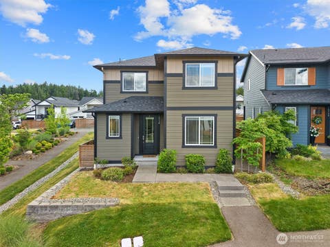 Photo of 18774 E Edmunds Court E, Bonney Lake, WA 98391 (MLS # 2533294)