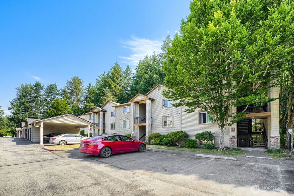 Photo of 25025 SE Klahanie Boulevard #B202, Sammamish, WA 98029 (MLS # 2545735)